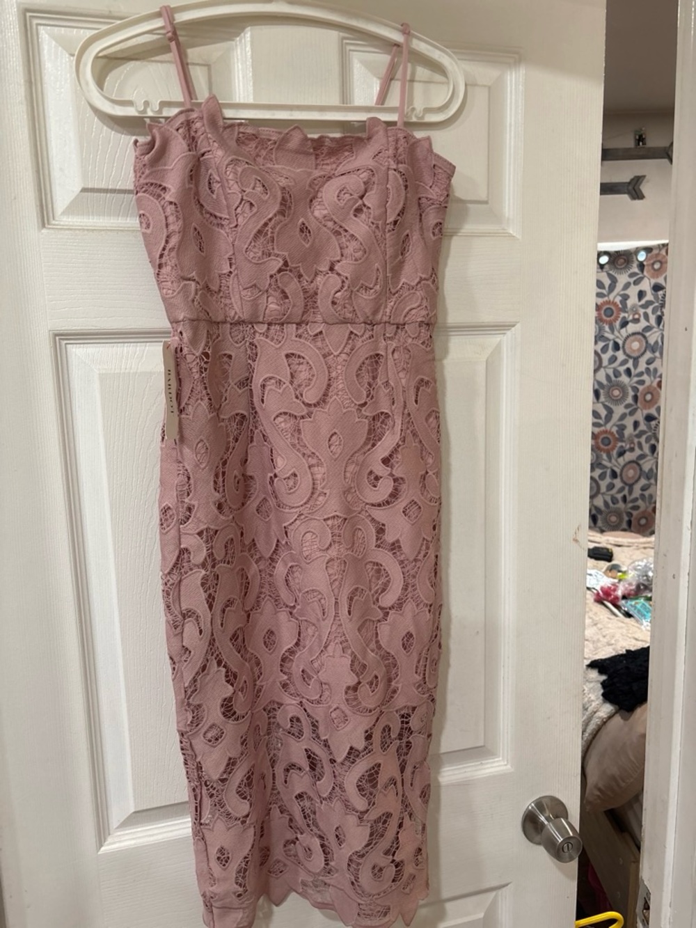 Bardot Lace Midi Dress in Dusty Pink